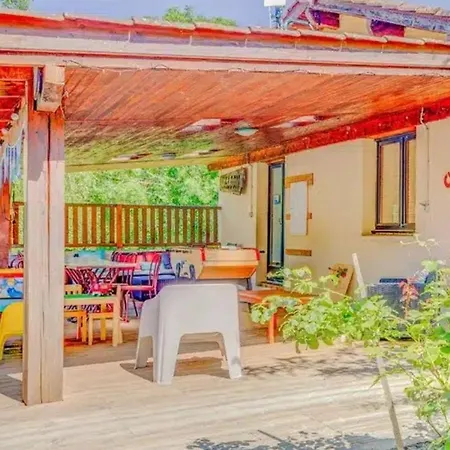 Chalet, Animaux Admis - 5 Pers. - Api-1-52-2604