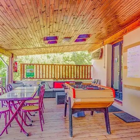 Chalet, Animaux Admis - 5 Pers. - Api-1-52-2604